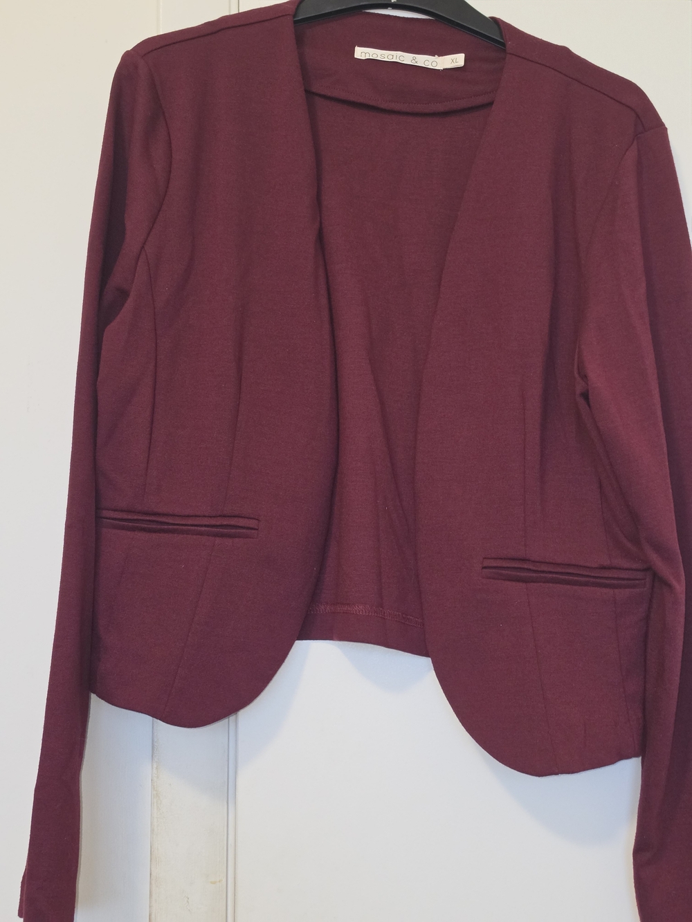 Mosaic & Co. Burgundy Open-Front Blazer